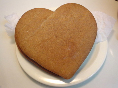 heart truffle cookie