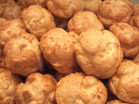 cream puffs