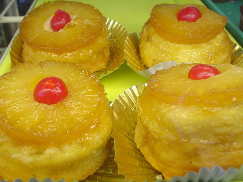 pineappla cake