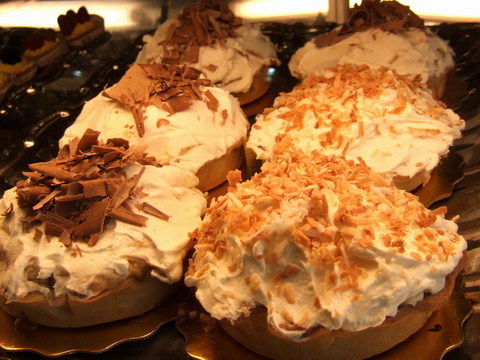 banana cream pie & cocotut cream pie