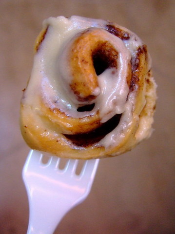 cinnabon bites