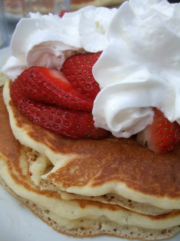 strawberry pancake